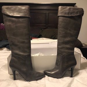 Aldo grey knee high stiletto boots